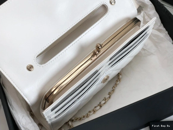Firstbag Ru CHANEL HOLDER WITH FLAP CHAIN PHONE 0714